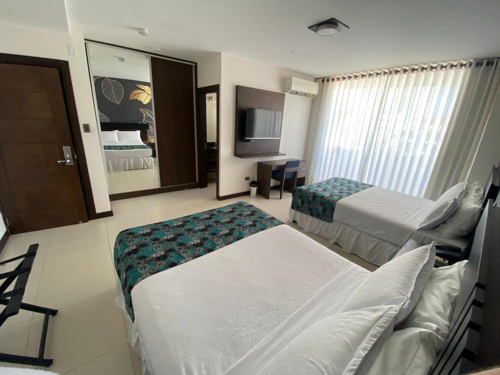 Mai Suites Apart Hotel Santa Cruz de La Sierra Buitenkant foto