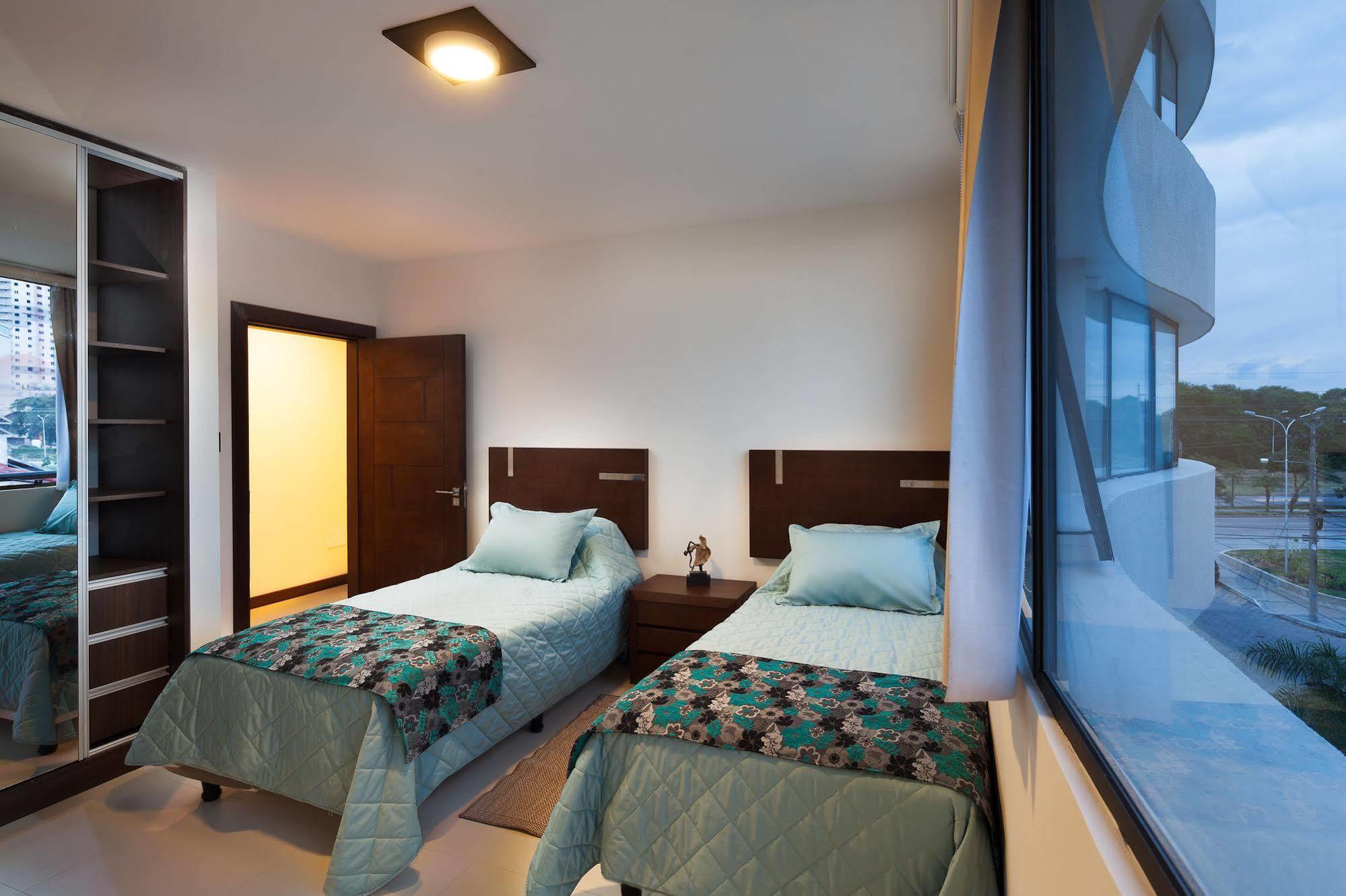 Mai Suites Apart Hotel Santa Cruz de La Sierra Buitenkant foto
